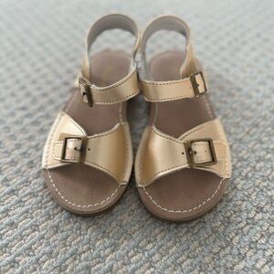 Gold Kids L’Amour Sandals w/ Velcro Straps!
